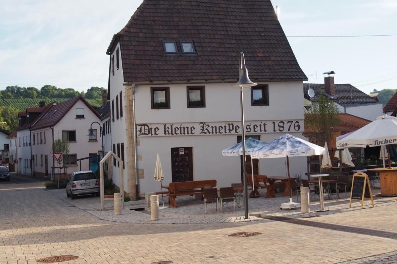 Ferienwohnung Seidenfaden Карлштадт Экстерьер фото
